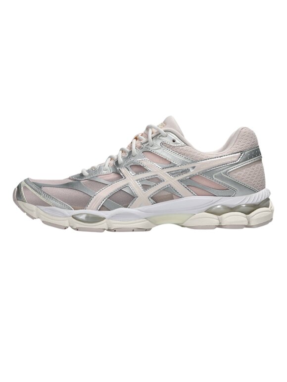 Asics - Gel Cumulus 16 Sneakers