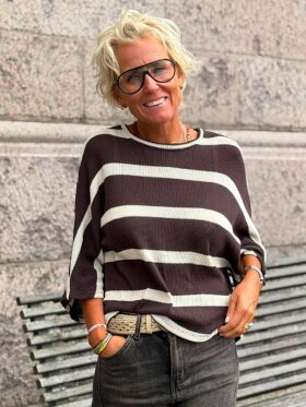 MARTA - McdCascade Knit MARTA - McdCascade Knit