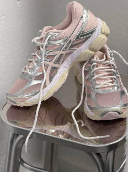 ASICS