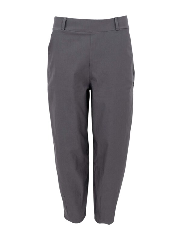 Black Colour - BCBeverly Barrel Pant - Lev. September Black Colour - BCBeverly Barrel Pant - Lev. September