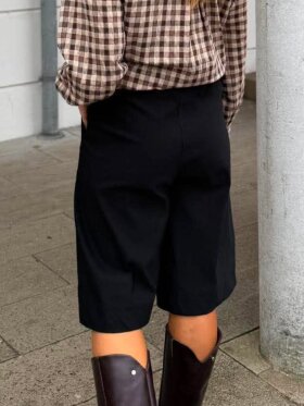 MARTA - MdcBrunella Shorts - Lev. sep.